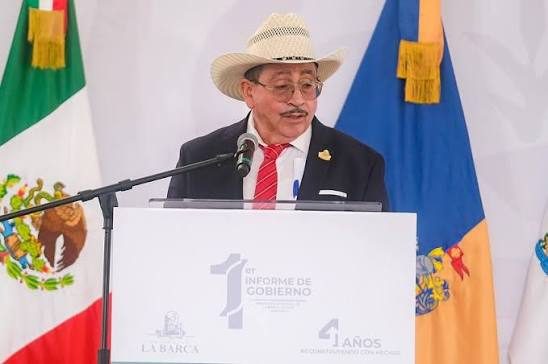 NUESTRA PRIORIDAD ES LLEVAR OBRAS Y SERVICIOS A LAS FAMILIAS DE LA BARCA Y SUS  LOCALIDADES: RICARDO HERNÁNDEZ PRESIDENTE